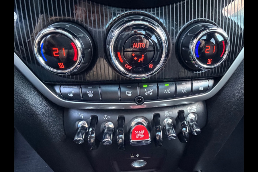 MINI Countryman 1.5 AUTOMAAT Cooper White Silver Edition, Panoramadak, unieke uitvoering met vele opties, harman cardon, NL auto