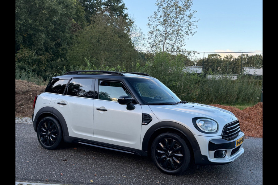MINI Countryman 1.5 AUTOMAAT Cooper White Silver Edition, Panoramadak, unieke uitvoering met vele opties, harman cardon, NL auto