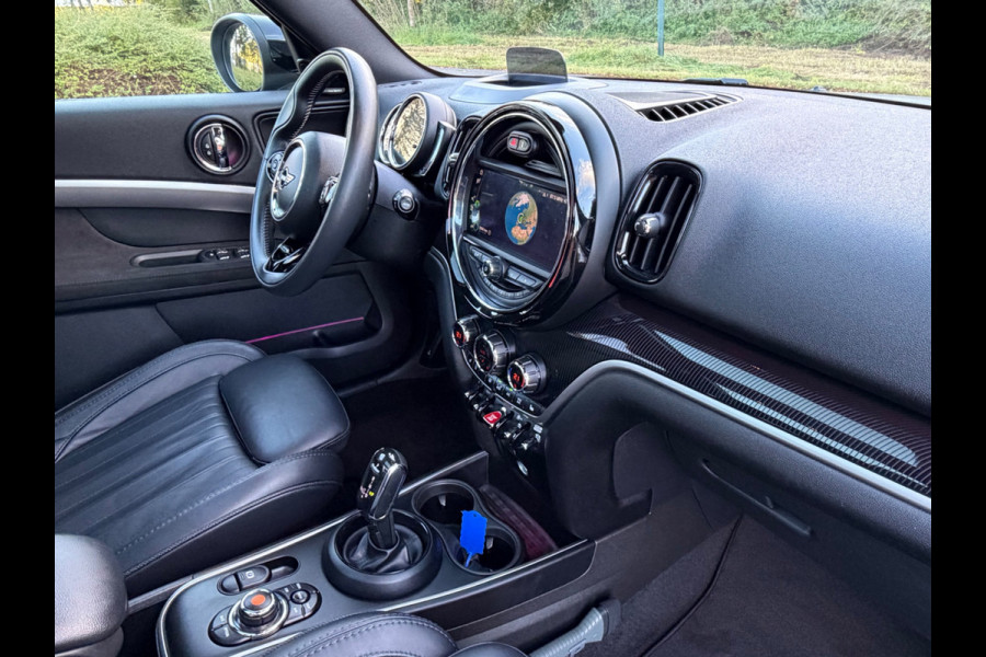 MINI Countryman 1.5 AUTOMAAT Cooper White Silver Edition, Panoramadak, unieke uitvoering met vele opties, harman cardon, NL auto