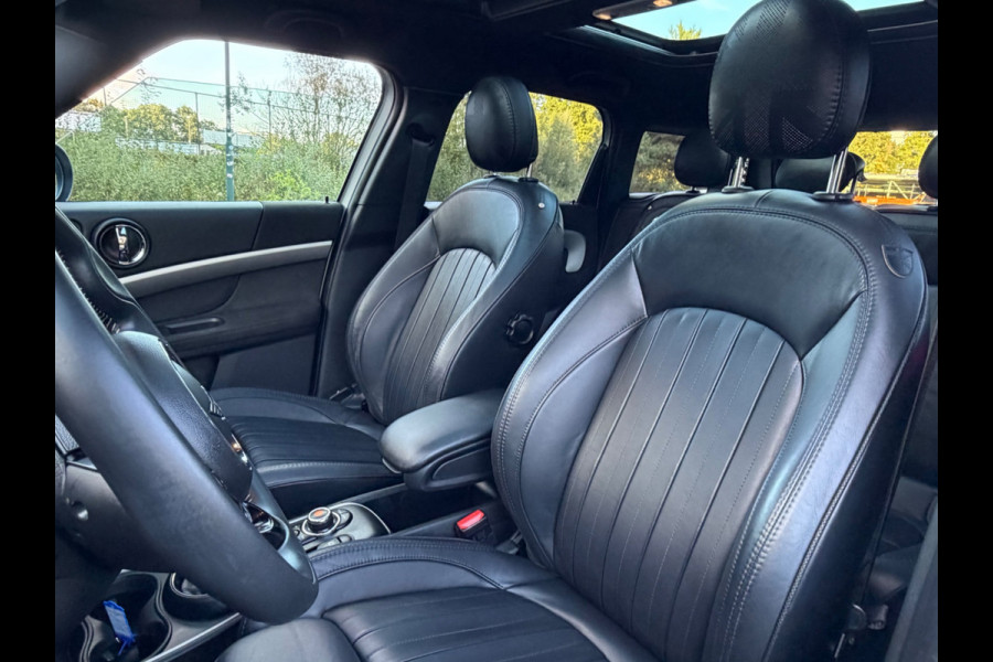 MINI Countryman 1.5 AUTOMAAT Cooper White Silver Edition, Panoramadak, unieke uitvoering met vele opties, harman cardon, NL auto