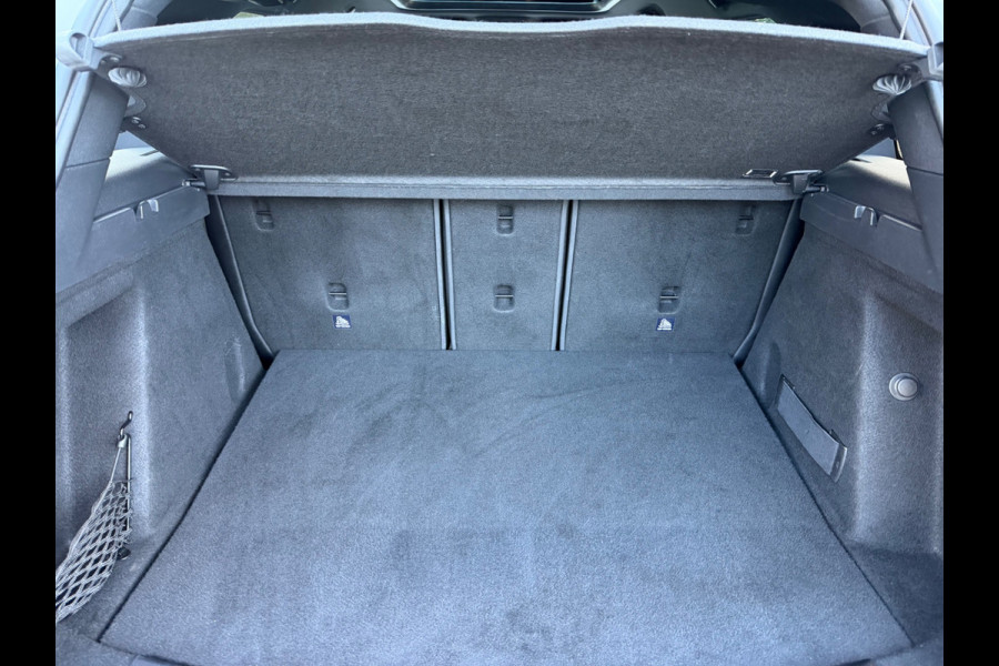 MINI Countryman 1.5 AUTOMAAT Cooper White Silver Edition, Panoramadak, unieke uitvoering met vele opties, harman cardon, NL auto