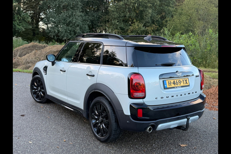 MINI Countryman 1.5 AUTOMAAT Cooper White Silver Edition, Panoramadak, unieke uitvoering met vele opties, harman cardon, NL auto