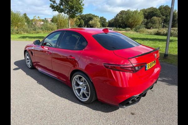 Alfa Romeo Giulia 2.9 V6 Quadrifoglio | 510PK | Carbon | Harman Kardon | Adaptive Cruise Control |Elektrisch Sportstoelen | Etc...