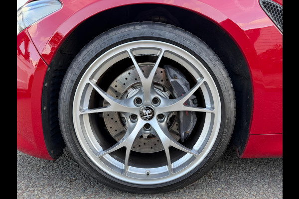 Alfa Romeo Giulia 2.9 V6 Quadrifoglio | 510PK | Carbon | Harman Kardon | Adaptive Cruise Control |Elektrisch Sportstoelen | Etc...
