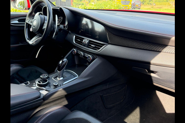 Alfa Romeo Giulia 2.9 V6 Quadrifoglio | 510PK | Carbon | Harman Kardon | Adaptive Cruise Control |Elektrisch Sportstoelen | Etc...
