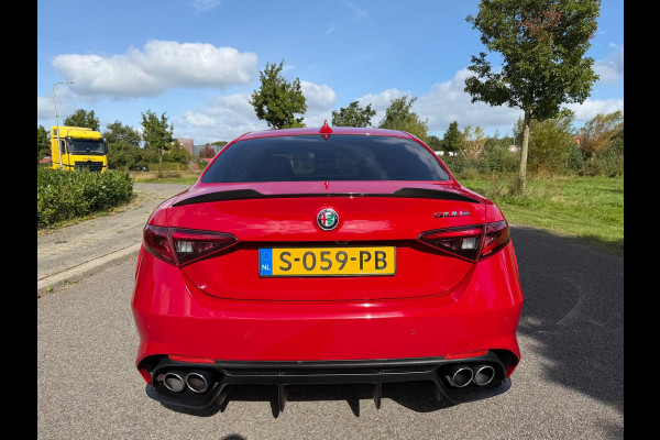 Alfa Romeo Giulia 2.9 V6 Quadrifoglio | 510PK | Carbon | Harman Kardon | Adaptive Cruise Control |Elektrisch Sportstoelen | Etc...