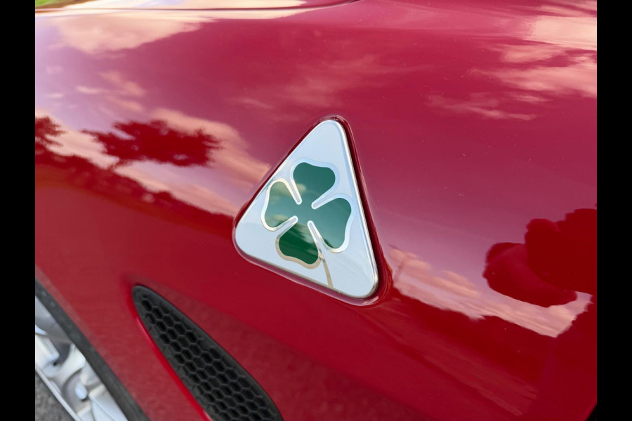 Alfa Romeo Giulia 2.9 V6 Quadrifoglio | 510PK | Carbon | Harman Kardon | Adaptive Cruise Control |Elektrisch Sportstoelen | Etc...