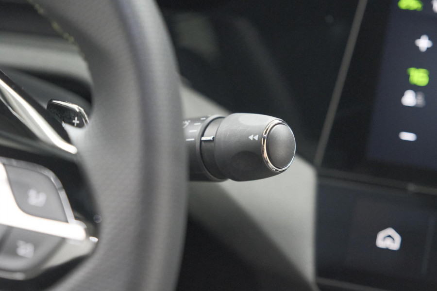 Peugeot 408 1.2 Hybrid 136 e-DCS6 GT | 360 Camera | Adaptieve Cruise Control | Elektronische Kofferklep | Apple Carplay