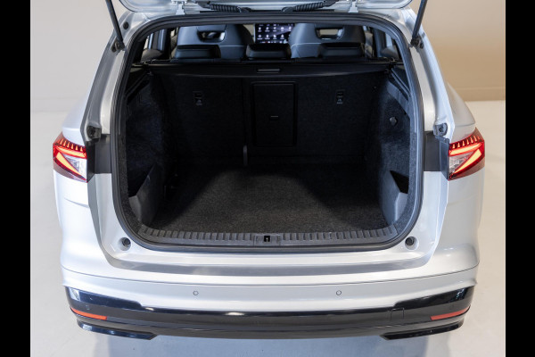 Škoda ENYAQ iV 60 Sportline SOH 88% / 180pk / NAP / Achteruitrij camera / Dodehoek herkenning /