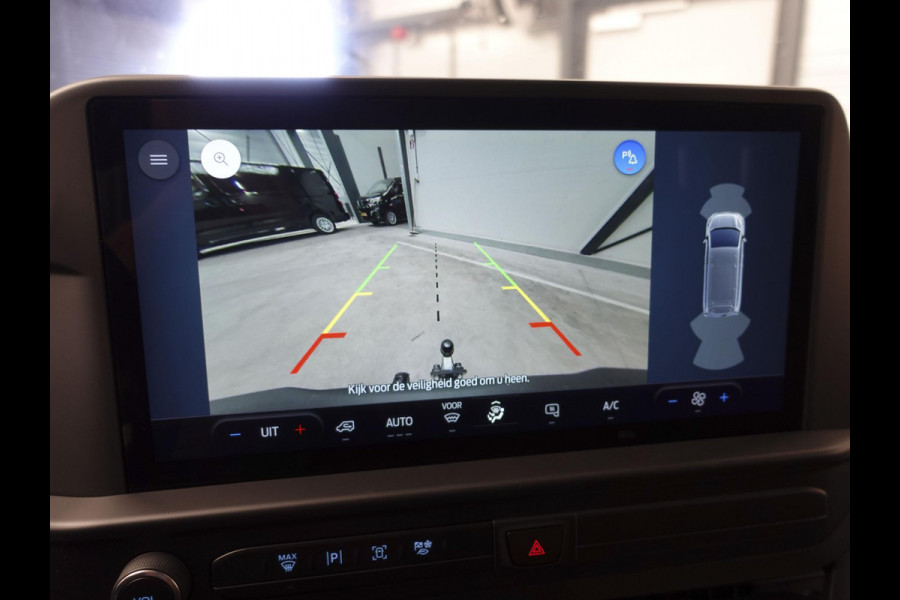 Ford Transit Custom 300 2.0 TDCI L2H1 Trend Nieuw Model Automaat Airco Navigatie Cruise Control Camera Trekhaak