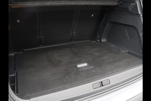 Citroën C5 Aircross 1.2 PureTech Business | Cruise control | Dodehoek detectie | Camera | Park assist | Carplay | Climate control | Full LED