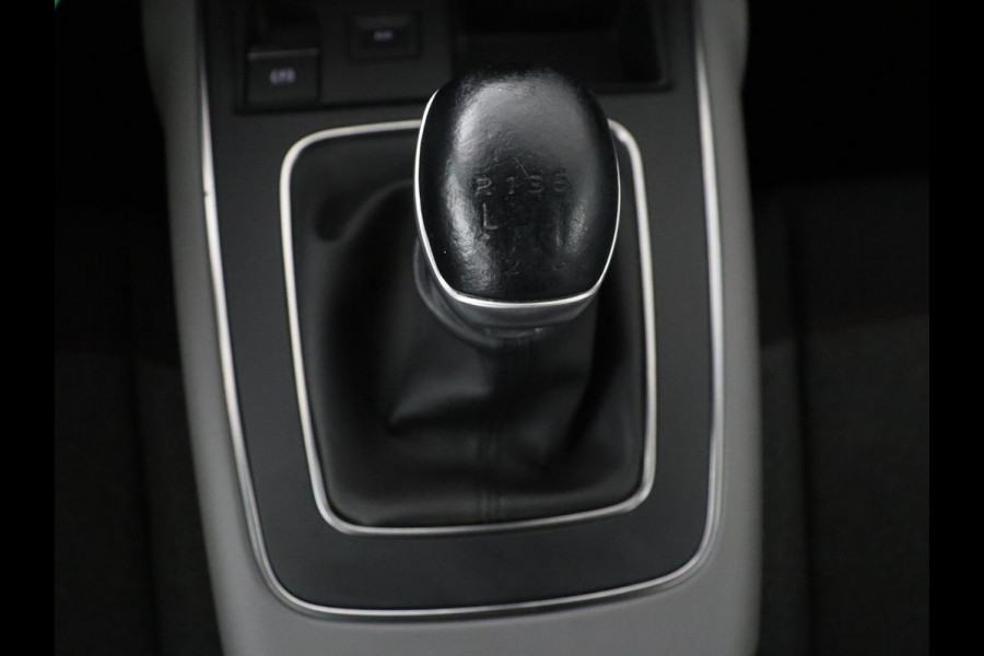 Citroën C5 Aircross 1.2 PureTech Business | Cruise control | Dodehoek detectie | Camera | Park assist | Carplay | Climate control | Full LED