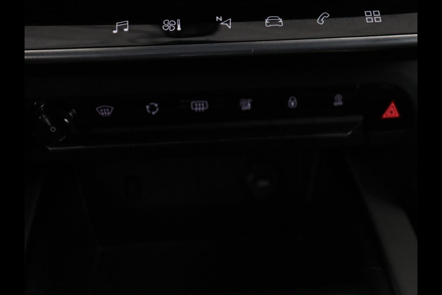 Citroën C5 Aircross 1.2 PureTech Business | Cruise control | Dodehoek detectie | Camera | Park assist | Carplay | Climate control | Full LED