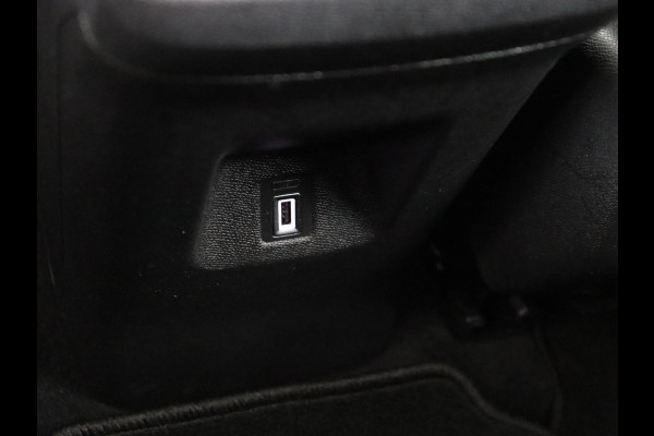 Citroën C5 Aircross 1.2 PureTech Business | Cruise control | Dodehoek detectie | Camera | Park assist | Carplay | Climate control | Full LED