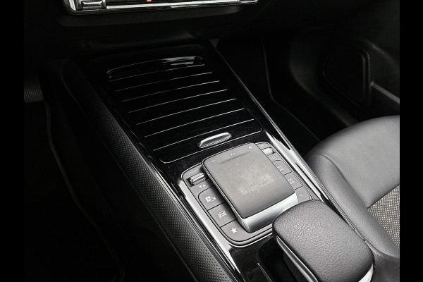 Mercedes-Benz GLB-Klasse 200 SPORT | PANO | GOED ONDERH | STOELVERW | CARPLAY | ACHTERCAM | CRUISE | ETC