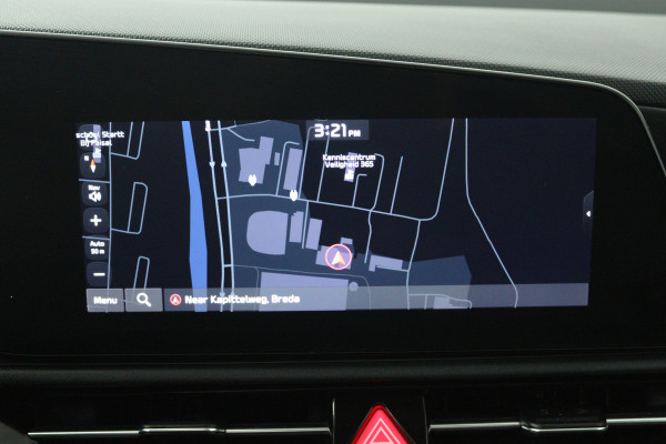 Kia Niro EV DynamicPlusLine 64.8 kWh (PANORAMADAK, TREKHAAK, CAMERA, STOEL/STUUR VERWARMING)