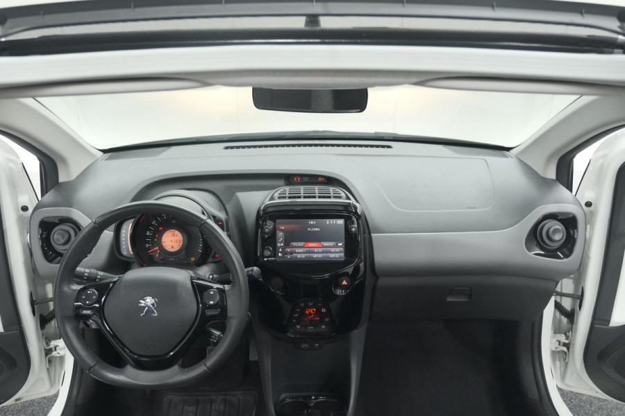 Peugeot 108 1.0 e-VTi Allure TOP! | Elektrisch Vouwdak | Camera | Navigatie | Climate Control