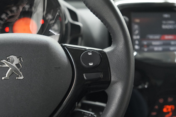 Peugeot 108 1.0 e-VTi Allure TOP! | Elektrisch Vouwdak | Camera | Navigatie | Climate Control