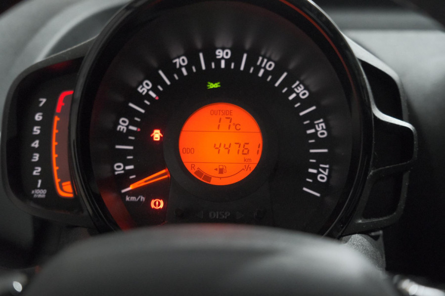 Peugeot 108 1.0 e-VTi Allure TOP! | Elektrisch Vouwdak | Camera | Navigatie | Climate Control