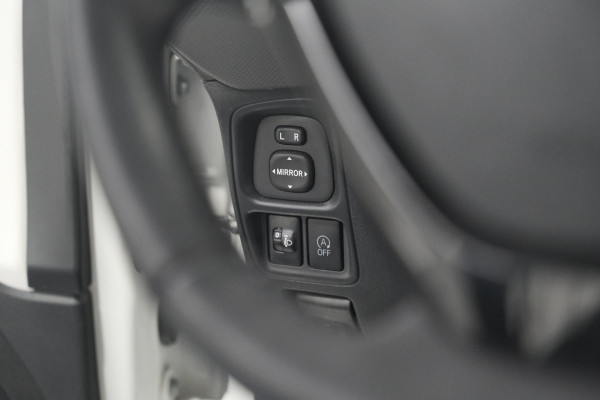 Peugeot 108 1.0 e-VTi Allure TOP! | Elektrisch Vouwdak | Camera | Navigatie | Climate Control
