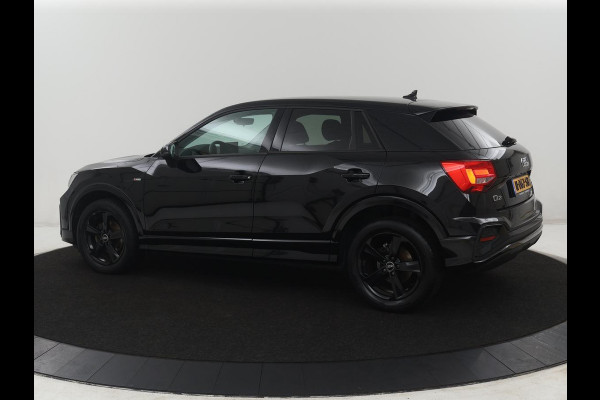 Audi Q2 35 TFSI S Edition | Cruise control | Stoelverwarming | Camera | Park assist | Navigatie | Bluetooth | Climate control | Virtueel dashboard | 17" velgen