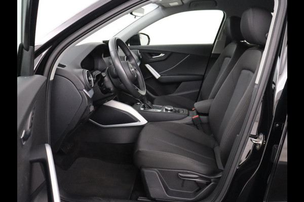 Audi Q2 35 TFSI S Edition | Cruise control | Stoelverwarming | Camera | Park assist | Navigatie | Bluetooth | Climate control | Virtueel dashboard | 17" velgen