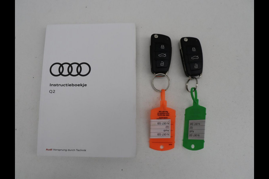 Audi Q2 35 TFSI S Edition | Cruise control | Stoelverwarming | Camera | Park assist | Navigatie | Bluetooth | Climate control | Virtueel dashboard | 17" velgen