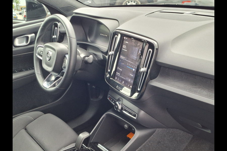 Volvo XC40 SOH 90% Core 69 kWh Carplay Pano Elek.Trekhaak Camera Orig.NL Voll.Onderhouden!