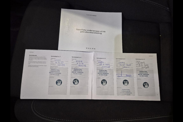 Volvo XC40 SOH 90% Core 69 kWh Carplay Pano Elek.Trekhaak Camera Orig.NL Voll.Onderhouden!