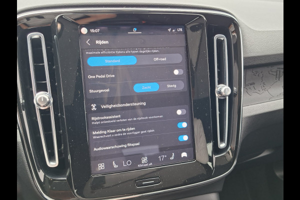 Volvo XC40 SOH 90% Core 69 kWh Carplay Pano Elek.Trekhaak Camera Orig.NL Voll.Onderhouden!