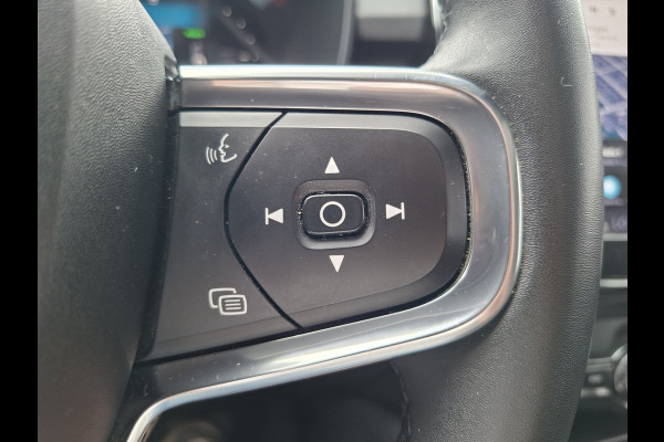Volvo XC40 SOH 90% Core 69 kWh Carplay Pano Elek.Trekhaak Camera Orig.NL Voll.Onderhouden!