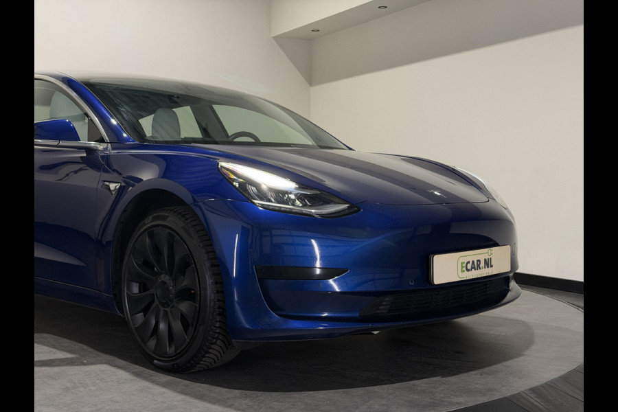 Tesla Model 3 Standard RWD Plus 60 kWh | Premium wit interieur | Trekhaak | ACC | Keurige auto