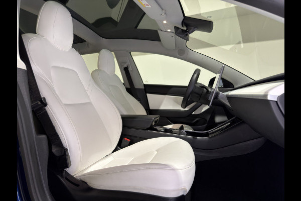 Tesla Model 3 Standard RWD Plus 60 kWh | Premium wit interieur | Trekhaak | ACC | Keurige auto