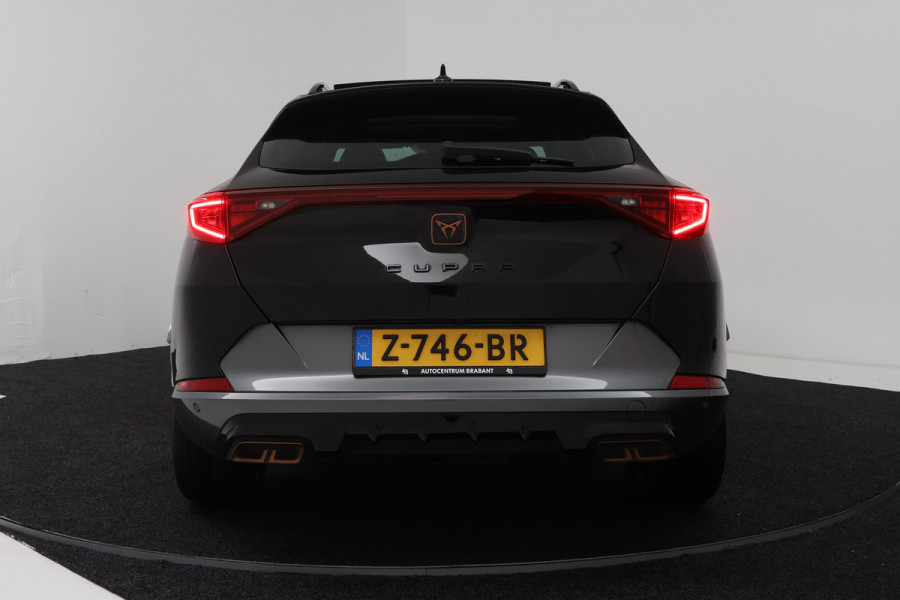 CUPRA Formentor 1.4 e-Hybrid VZ Copper Edition 245PK (PANORAMADAK, STOEL/STUUR VERWARMING, CAMERA, CRUISE CONTROL ADAPTIEF)
