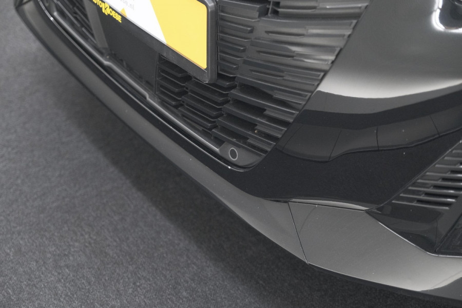 Peugeot 208 1.2 Hybrid 145 e-DCS6 GT | Alcantara Pakket | Camera | Apple Carplay | Stoelverwarming
