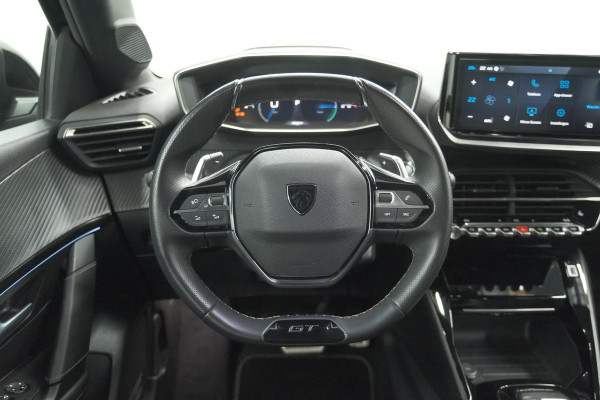 Peugeot 208 1.2 Hybrid 145 e-DCS6 GT | Alcantara Pakket | Camera | Apple Carplay | Stoelverwarming