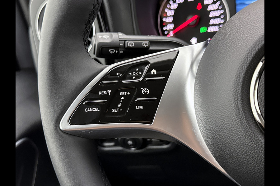 Mercedes-Benz Vito 119 CDI Pro DC Extra lang 19 Inch Lichtmetaal Dubbele cabine Sidebars Dubbele Schuifdeur Multibeam LED Trekhaak Achteruitrijcame