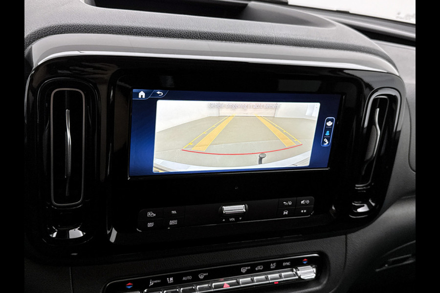 Mercedes-Benz Vito 119 CDI Pro DC Extra lang 19 Inch Lichtmetaal Dubbele cabine Sidebars Dubbele Schuifdeur Multibeam LED Trekhaak Achteruitrijcame