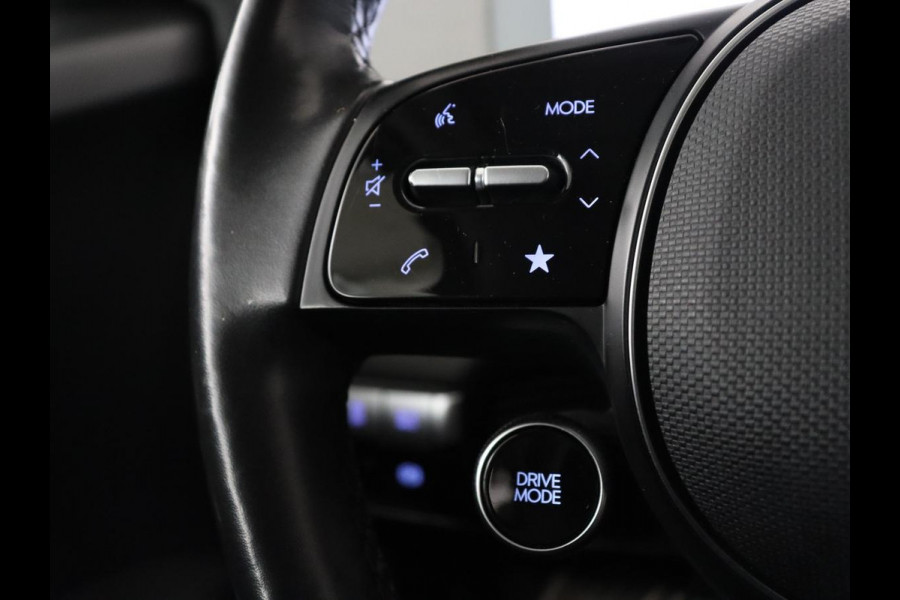Hyundai IONIQ 5 Connect 73kWh | SOH 92,2% | Stuur/stoel verwarming | Adaptive cruise | Trekhaak | BOSE sound | Camera | Park assist | Carplay | Climate control | Full LED