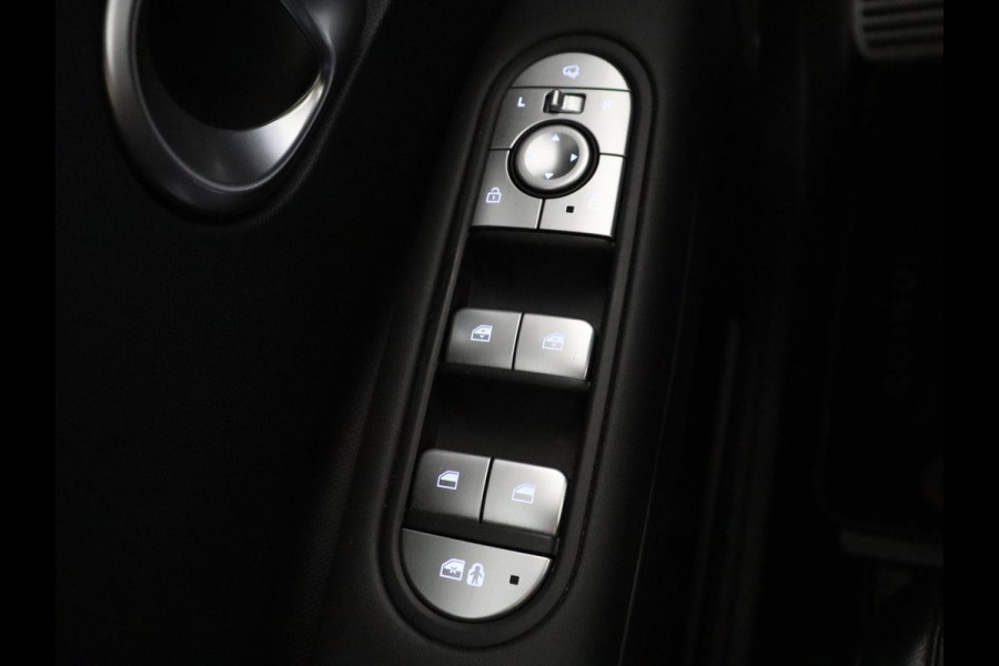 Hyundai IONIQ 5 Connect 73kWh | SOH 92,2% | Stuur/stoel verwarming | Adaptive cruise | Trekhaak | BOSE sound | Camera | Park assist | Carplay | Climate control | Full LED
