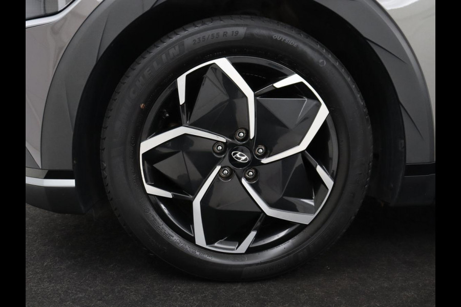 Hyundai IONIQ 5 Connect 73kWh | SOH 92,2% | Stuur/stoel verwarming | Adaptive cruise | Trekhaak | BOSE sound | Camera | Park assist | Carplay | Climate control | Full LED