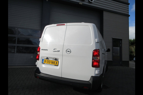 Opel Vivaro 2.0, 177pk, L3, Euro6, Airco, Navigatie, Stuurverwarming, PDC. 3-Zits.