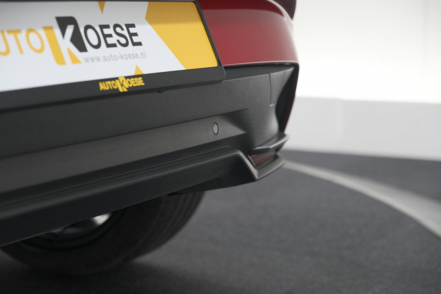 Renault Clio 1.8 Hybrid 160 esprit Alpine | 360 Camera | Adaptieve Cruise Control | Pack Winter | Harman Kardon