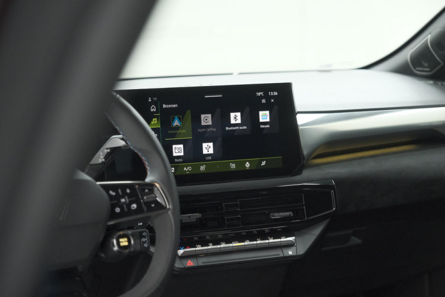 Renault Clio 1.8 Hybrid 160 esprit Alpine | 360 Camera | Adaptieve Cruise Control | Pack Winter | Harman Kardon