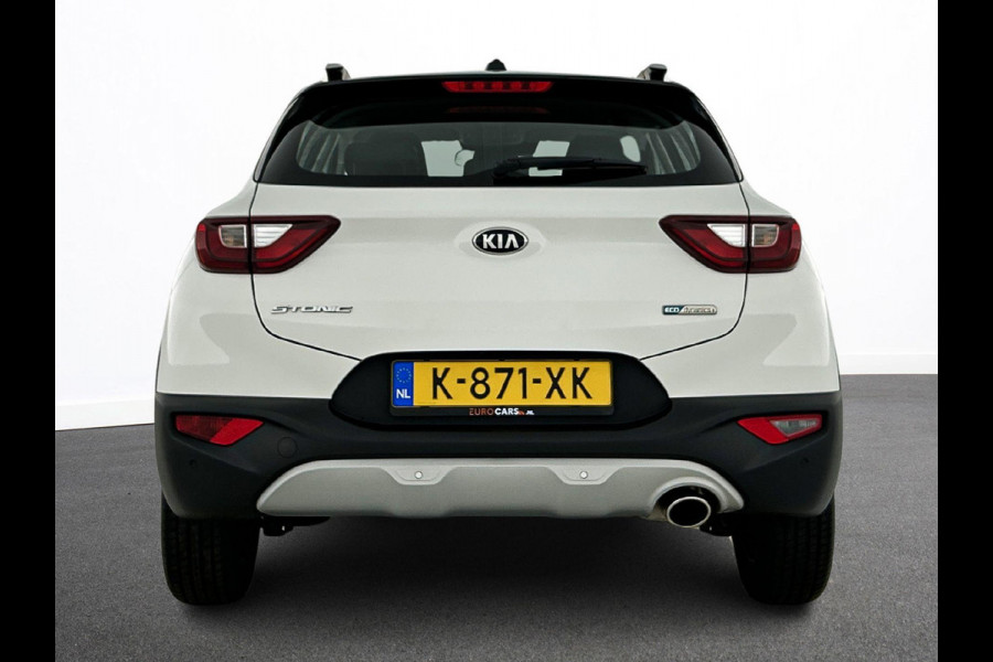 Kia Stonic 1.0 T-GDi 120pk MHEV DynamicLine Auto. Navigatie Apple Carplay/Android Auto Camera Parkeersensoren achter Cruise Control Lichtmetalen velgen Airco