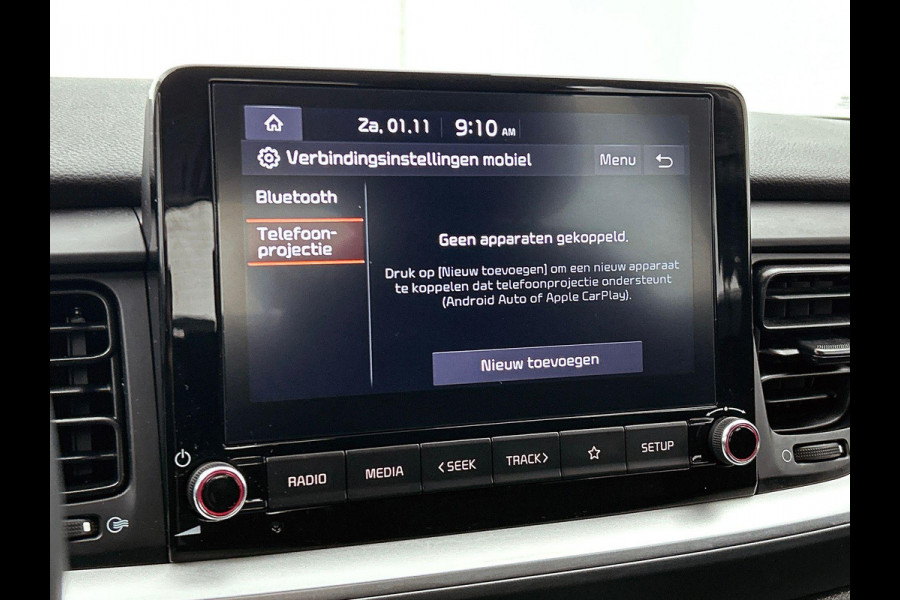 Kia Stonic 1.0 T-GDi 120pk MHEV DynamicLine Auto. Navigatie Apple Carplay/Android Auto Camera Parkeersensoren achter Cruise Control Lichtmetalen velgen Airco