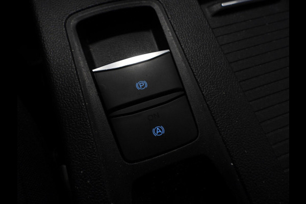Ford Focus 1.0 EcoBoost Hybrid ST Line X Business NAVI/ADAPT.CRUISE/B&O/AGR/TREKH./18"LMV!