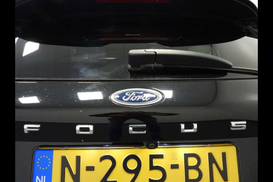 Ford Focus 1.0 EcoBoost Hybrid ST Line X Business NAVI/ADAPT.CRUISE/B&O/AGR/TREKH./18"LMV!