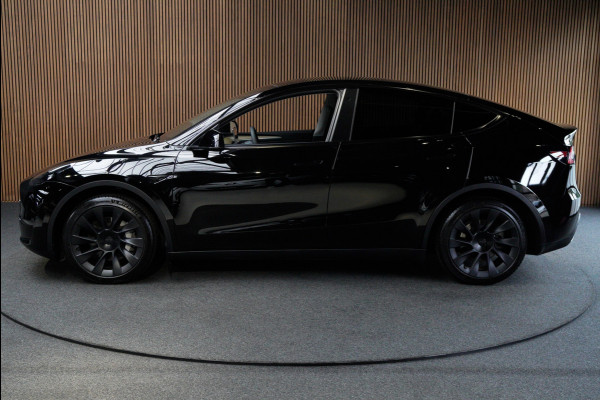 Tesla Model Y SOH: 96,7% Navi 360° Leder ACC Autopilot PDC Elektr. achterklep Stoelverwarmimg voor en achter Stuurverwarming Optie: Full Self-Driving Capability BTW auto