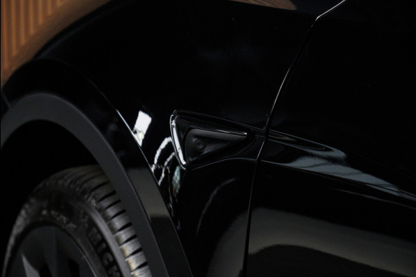 Tesla Model Y SOH: 96,7% Navi 360° Leder ACC Autopilot PDC Elektr. achterklep Stoelverwarmimg voor en achter Stuurverwarming Optie: Full Self-Driving Capability BTW auto